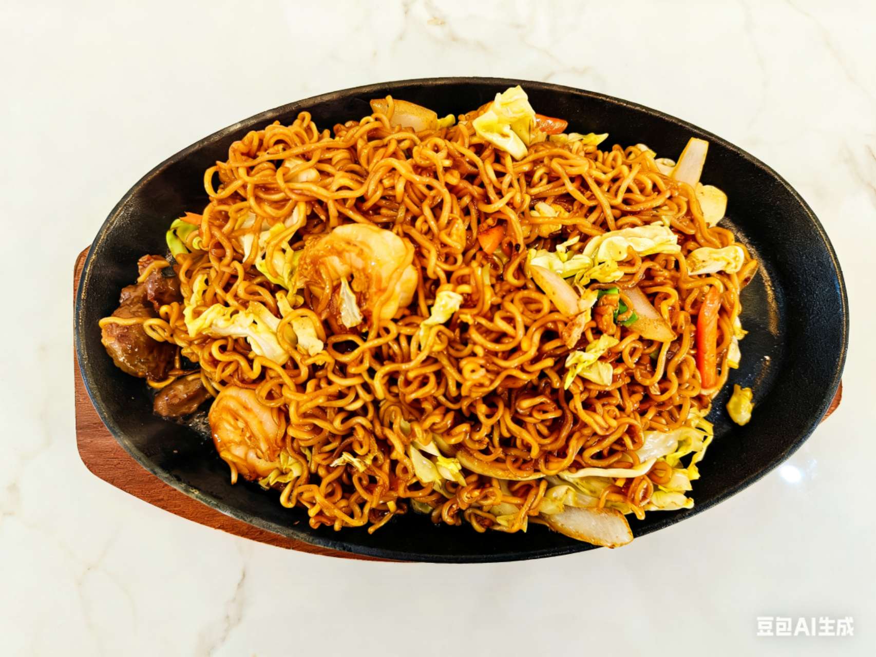 Fideo chino salteados